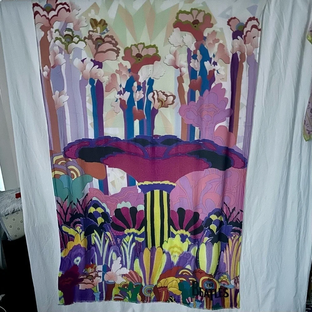 Lionel & Lily THE BEATLES Large Psychedelic Scarf/Wrap RARE Special Edition